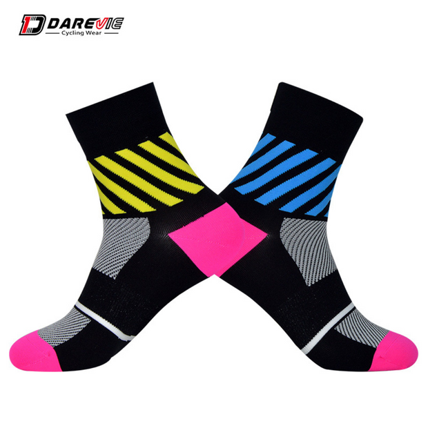 DAREVIE 7 PAIRS WEEKLY SOCKS FROM MONDAY TO SUNDAY WITH DIFFERENT DESIGNS | DVA020SET